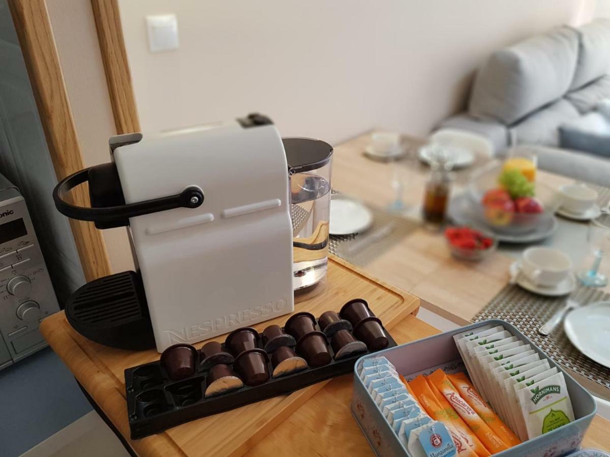 Apartamento Flor De Azahar Sevilla Kültér fotó